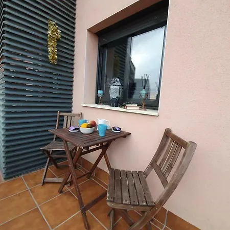 Deltebre Apartamentos * ديلتيبري