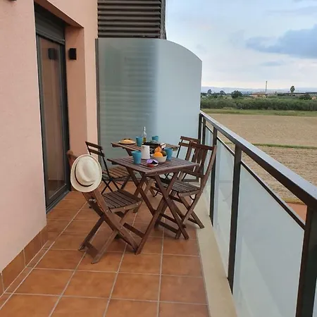 شقة Deltebre Apartamentos ديلتيبري