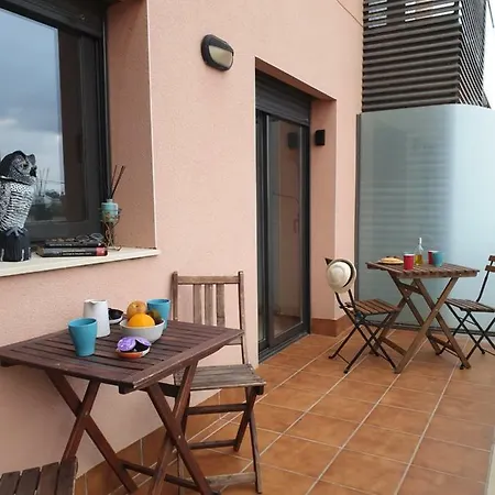 Deltebre Apartamentos * ديلتيبري