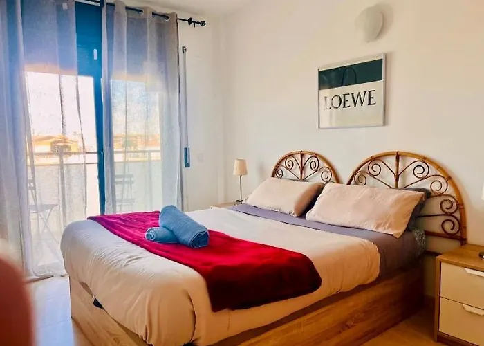 Deltebre Apartamentos